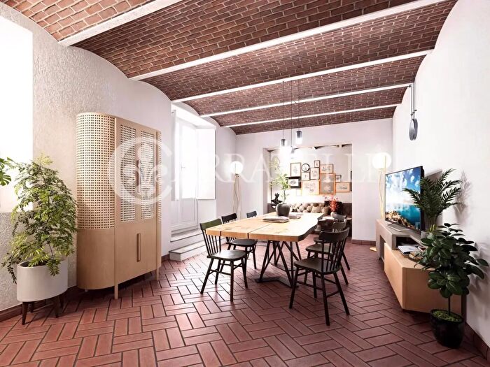 Appartamento con 14 locali in vendita in Via Giovanni Pascoli a R, Firenze