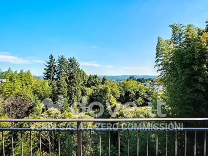 Appartamento bilocale in vendita in Via ai Crotti, Albavilla