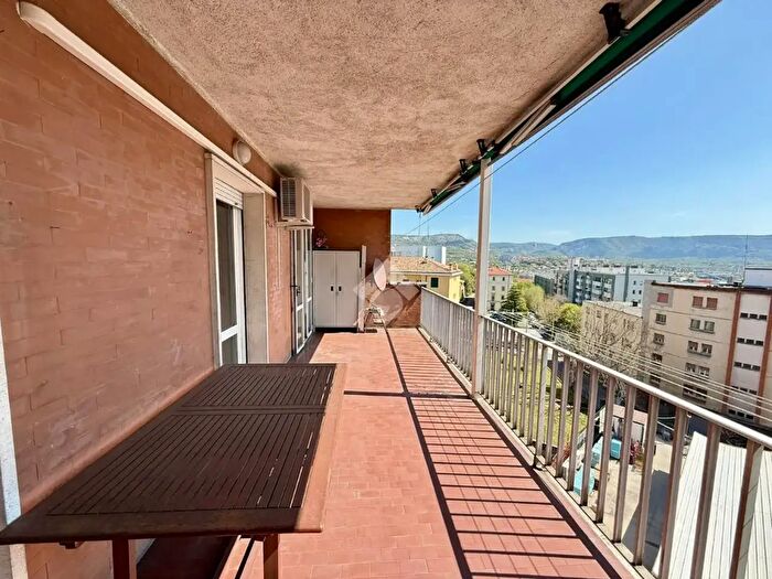 Appartamento quadrilocale in vendita in Str Vecchia dellIstria, Trieste