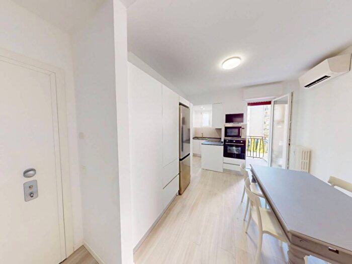 Appartamento trilocale in affitto in Via Leonardo da Vinci, Centro, Cernusco sul Naviglio