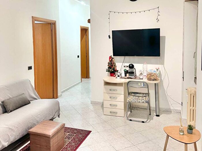 Appartamento trilocale in affitto in Via Alberto Trionfi, Casal Bertone, Roma