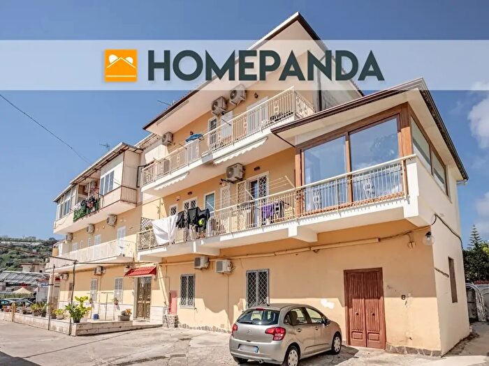 Appartamento trilocale in vendita in Viale Olimpico, Bacoli