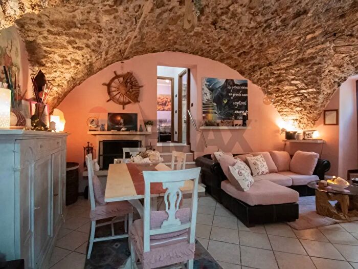 Appartamento bilocale in vendita in Via Monteclana, Nave