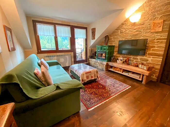 Appartamento trilocale in vendita in Artogne