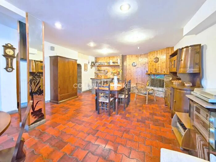 Casa con 6 locali in vendita in Via Cardinale Angelo Quaglia, Tarquinia