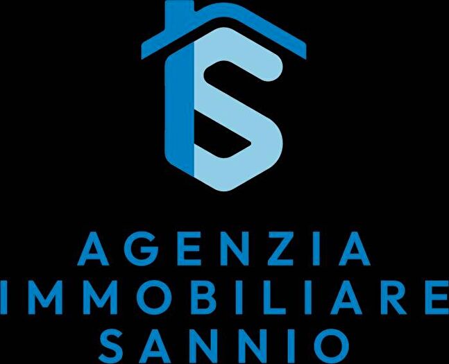 Appartamento con 5 locali in affitto in Corso Francesco Amatuzio, Centro, Bojano