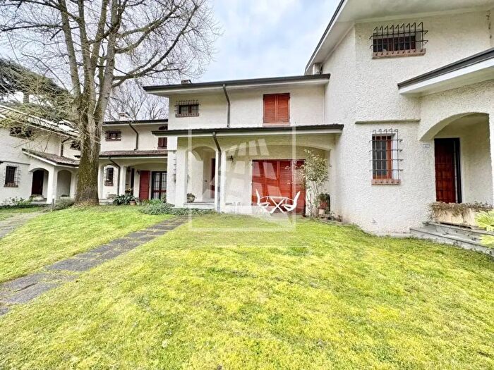 Casa con 5 locali in vendita in Via Niccolò Tomaseo, Reggio Emilia