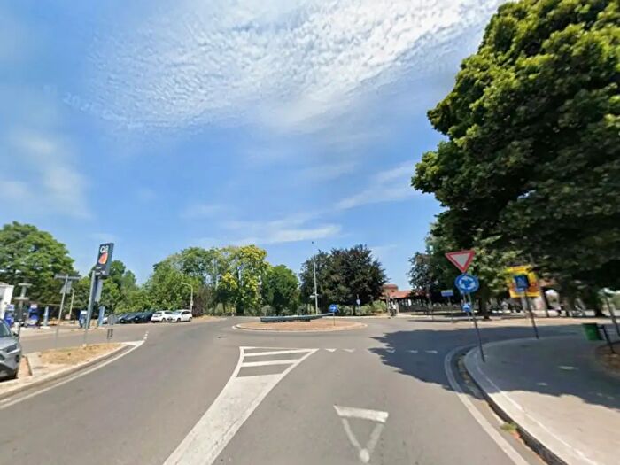 Appartamento bilocale in affitto in Piazzale Ferruccio Ghinaglia b, Pavia