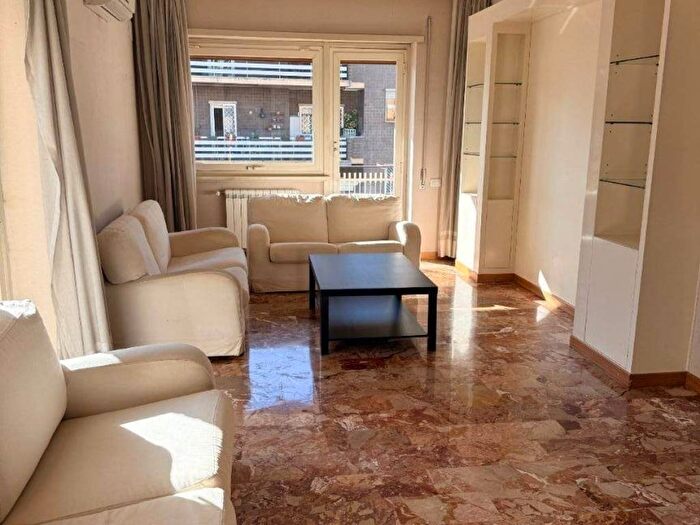 Appartamento con 6 locali in affitto in Via Claudio Achillini, Talenti Monte Sacro, Roma