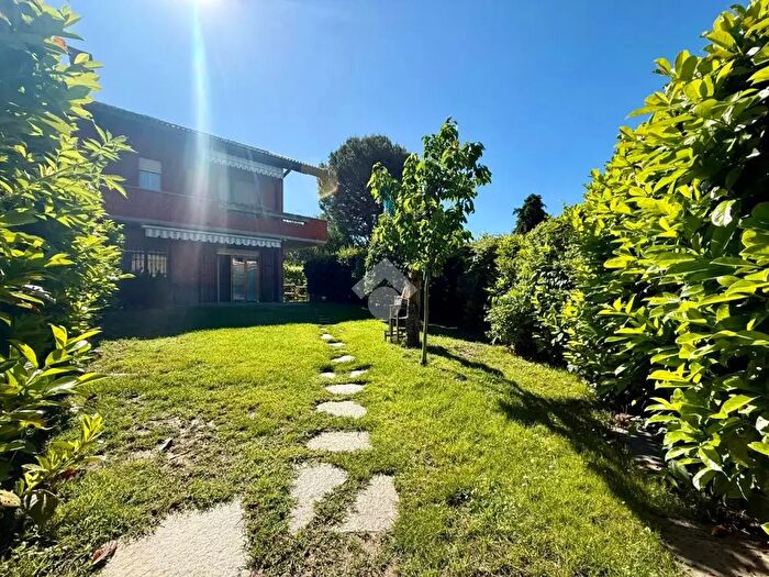 Casa con 6 locali in vendita in Strada Revigliasco, Moncalieri