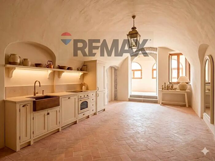 Appartamento trilocale in vendita in Riva Di Solto