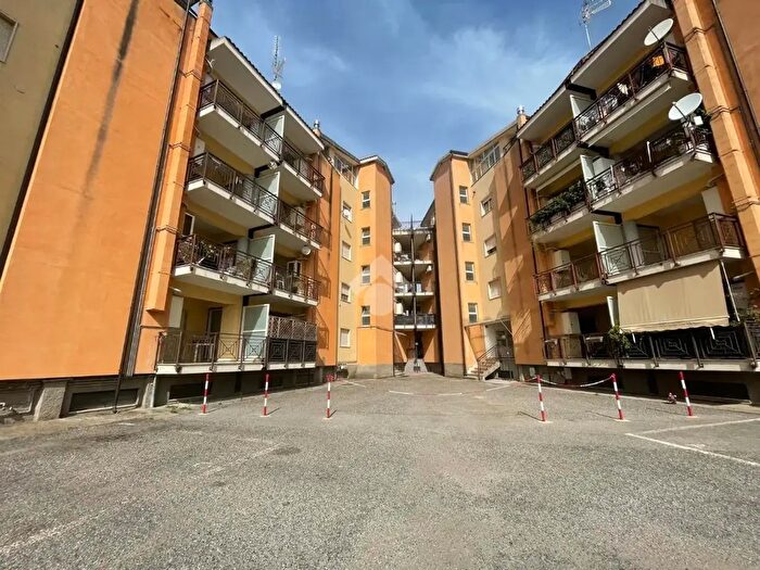 Appartamento trilocale in vendita in Via Portogallo, Rende