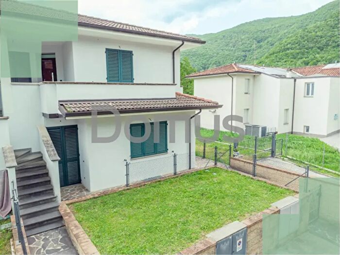 Appartamento con 5 locali in vendita in Sarsina