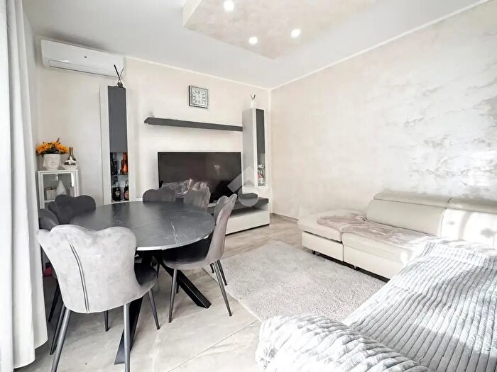 Appartamento trilocale in vendita in Via Papa Giovanni XXIII, Chieti