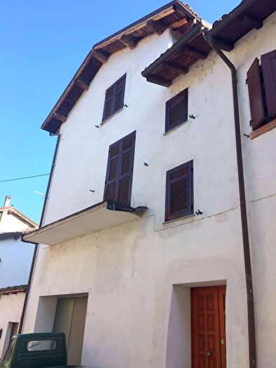 Casa quadrilocale in vendita in Cassano Spinola