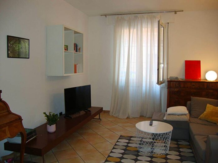 Appartamento trilocale in affitto in Via Gaetano Zirardini, Centro Storico, Ferrara