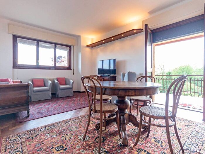 Casa quadrilocale in affitto in Via Salvatore Rosa, Bernasconi Buonarroti Bareggia, Lissone