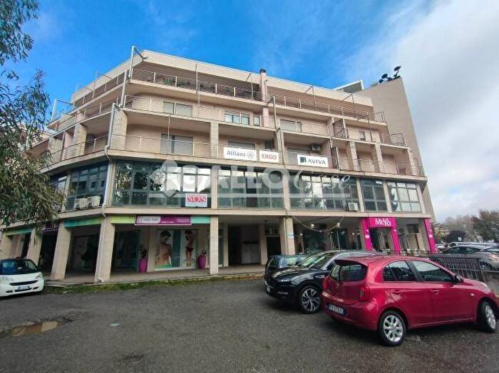 Appartamento trilocale in affitto in Via Mascagni traversa Via G Rossini, Quattromiglia, Rende