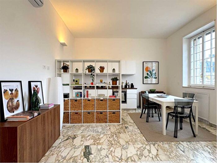 Appartamento bilocale in affitto in Via SantOrsola, Carrobbio, Milano