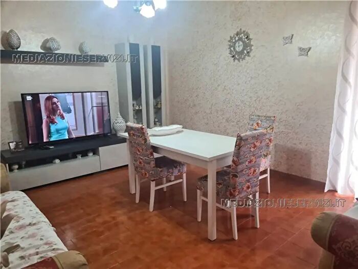 Appartamento con 5 locali in vendita in Aci Catena