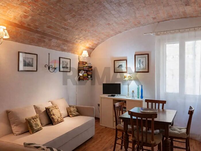 Appartamento bilocale in vendita in Via Santa Barbara, Alghero