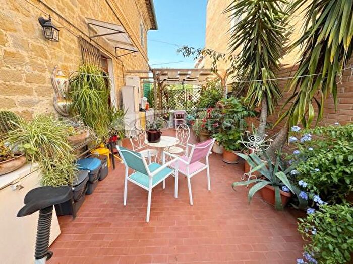 Appartamento quadrilocale in vendita in Via Ponte Vecchio, Perugia