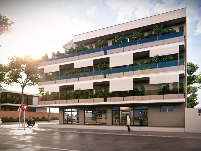 Appartamento quadrilocale in vendita in Via III Traversa Snc, Cervia