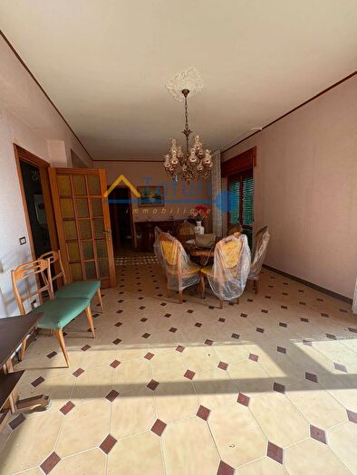 Appartamento quadrilocale in vendita in Via Giuseppe Verdi, Prignano Cilento