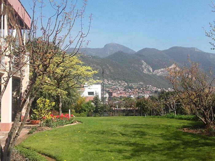 Casa con 5 locali in affitto in Via Giuseppe Garibaldi, Paratico