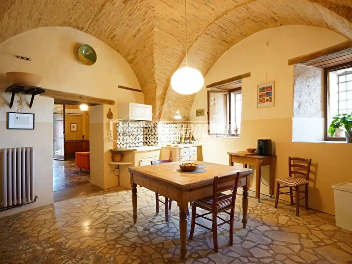 Casa quadrilocale in vendita in Via del Sole, Civitanova Marche