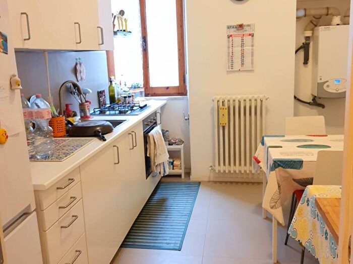 Appartamento con 5 locali in affitto in Via Fratelli Pellas, Centro, Perugia