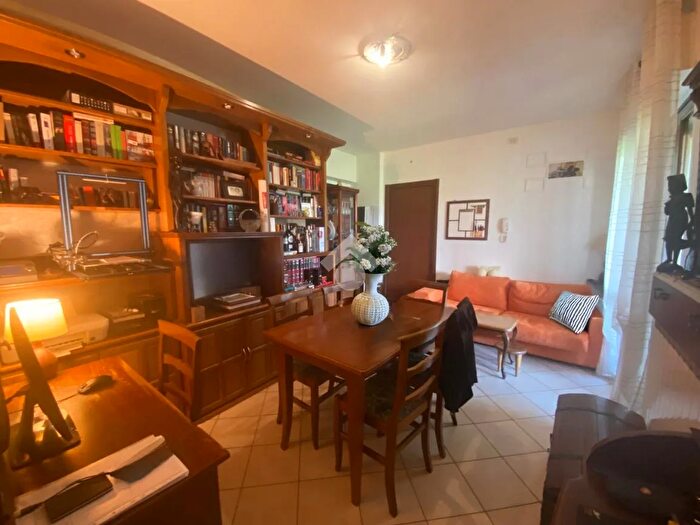 Appartamento bilocale in vendita in Via Odoardo Gigliarelli, Bastia Umbra