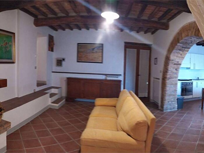 Appartamento trilocale in affitto in Mercatello, Marsciano