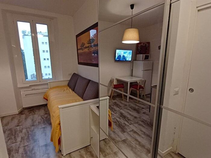 Appartamento monolocale in affitto in Via DellAssunta, Vigentino Fatima, Milano