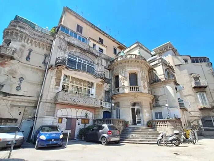 Appartamento trilocale in vendita in Vico S Eframo, Napoli