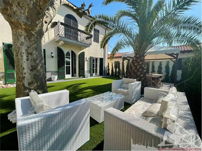 Casa con 5 locali in affitto in Centro, Forte dei Marmi