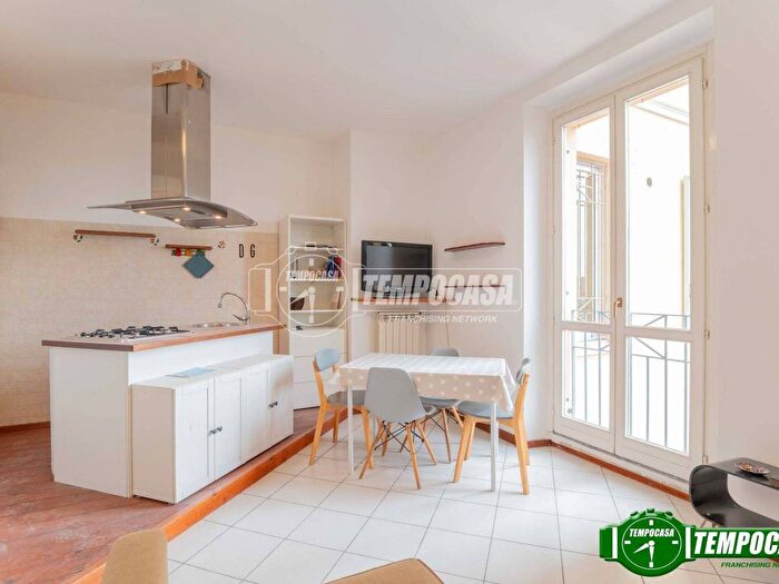 Appartamento bilocale in affitto in Viale Luigi Torelli, Farini, Milano