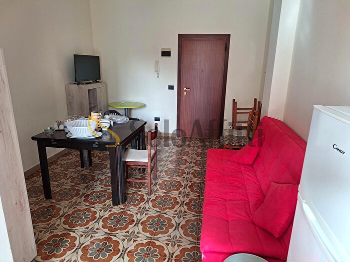 Appartamento bilocale in affitto in Via Leonardo da Vinci, BellariaIgea Marina