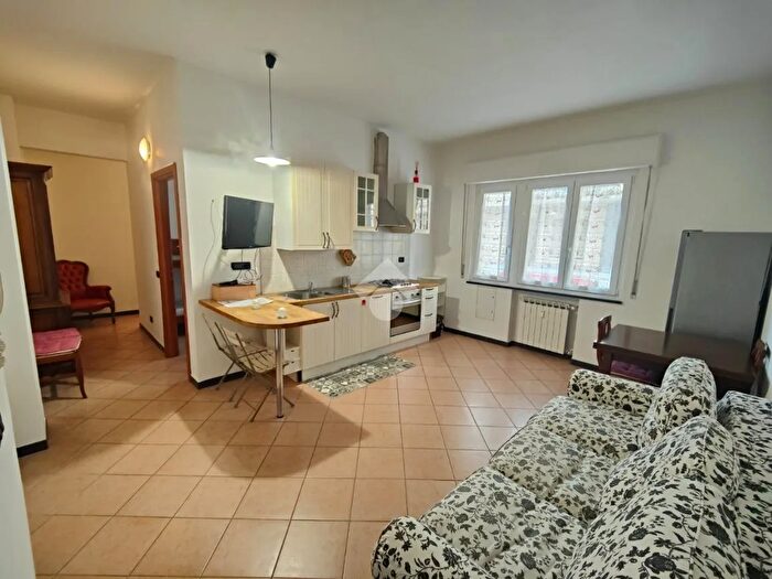 Appartamento trilocale in vendita in Via Guelfo dAlbisola, Albisola Superiore