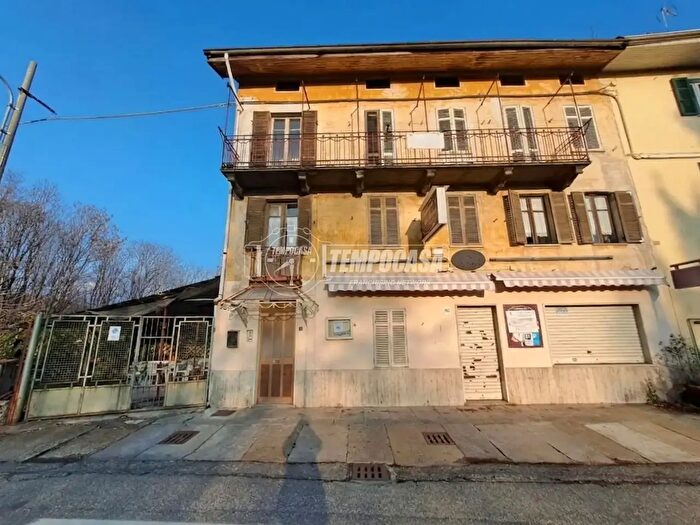 Appartamento bilocale in vendita in Via Santuario d'Oropa, Biella