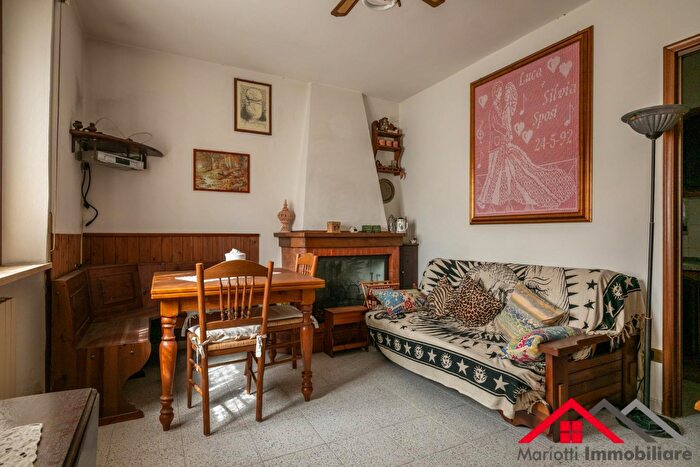 Casa con 5 locali in vendita in San Giuliano Terme