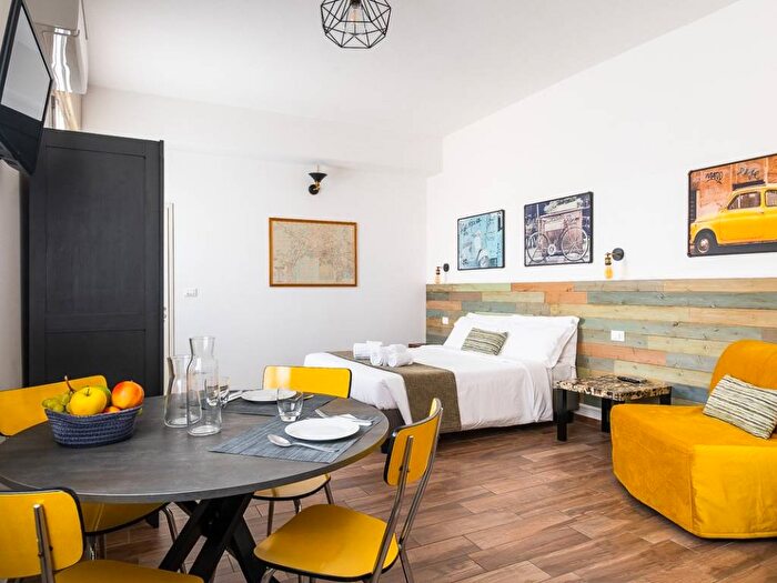 Appartamento monolocale in affitto in Via Guido Zucchini, Irnerio, Bologna