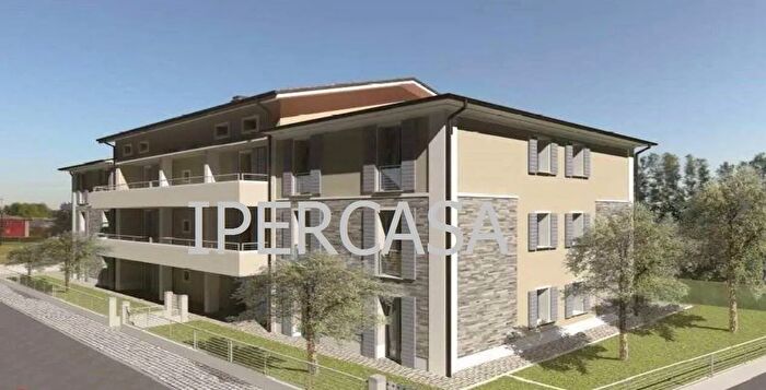 Appartamento quadrilocale in vendita in Via Nazionale Maranello, Maranello