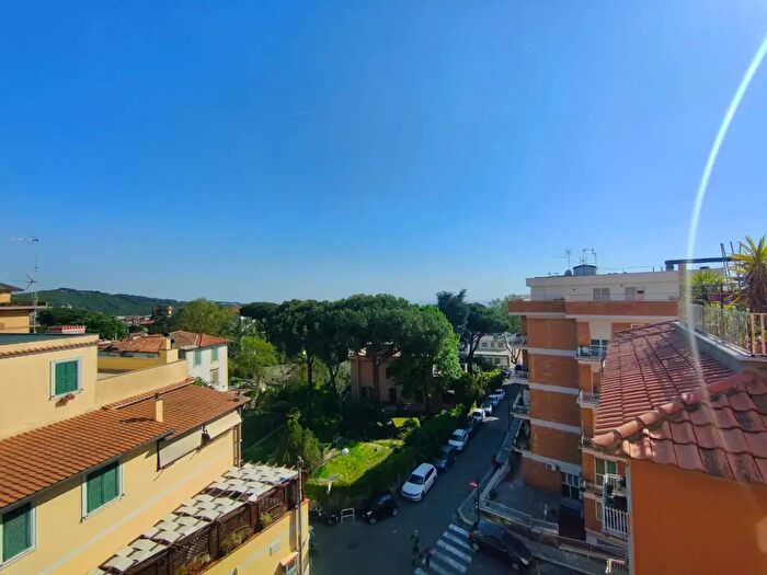 Appartamento bilocale in vendita in Via XX Settembre, Ariccia