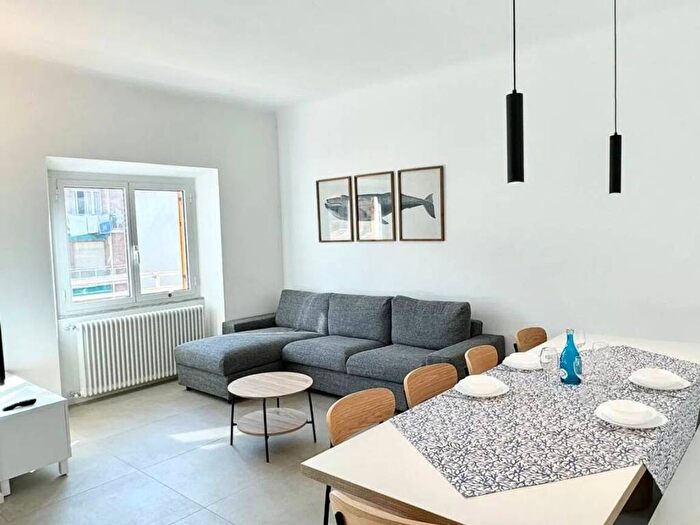 Appartamento trilocale in affitto in Corso Europa, Centro, Finale Ligure