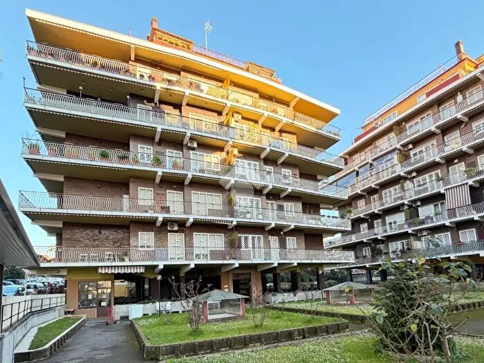 Appartamento trilocale in vendita in Via Monte Rosa, Guidonia Montecelio