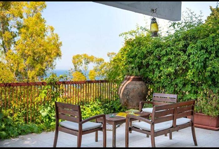 Casa trilocale in affitto in Via Annone, Addaura, Palermo