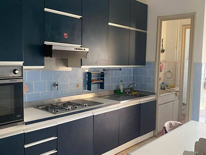 Appartamento trilocale in affitto in Corso Galileo Ferraris, Crocetta, Torino