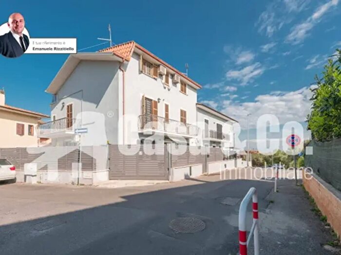 Appartamento trilocale in vendita in Via Isonzo, Monterotondo