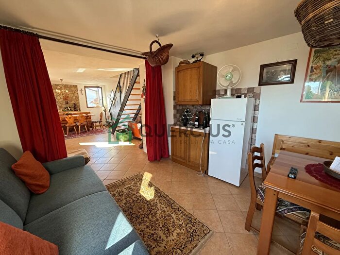 Casa con 5 locali in vendita in Via Santolini, Altissimo